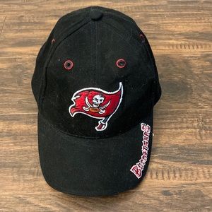 Florida buccaneers hat